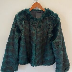 Sz L Belle Vere Emerald Faux Fur Jacket